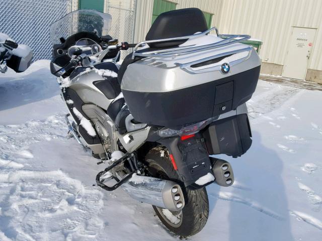 WB1060206CZZ17520 - 2012 BMW K1600 GTL SILVER photo 3