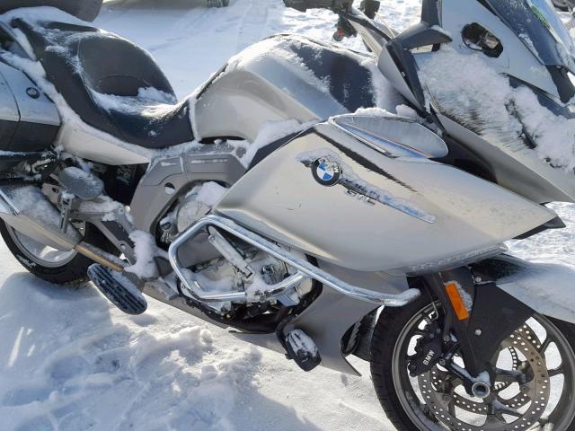 WB1060206CZZ17520 - 2012 BMW K1600 GTL SILVER photo 9