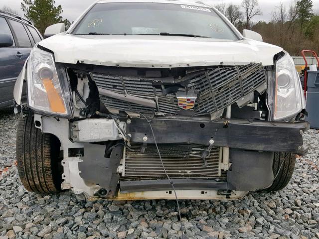 3GYFNCE34CS527420 - 2012 CADILLAC SRX PREMIU WHITE photo 9