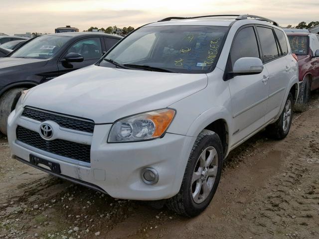 2T3YF4DVXAW042557 - 2010 TOYOTA RAV4 LIMIT WHITE photo 2