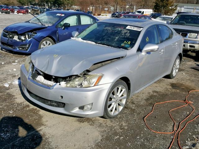 JTHCK262295030398 - 2009 LEXUS IS 250 SILVER photo 2