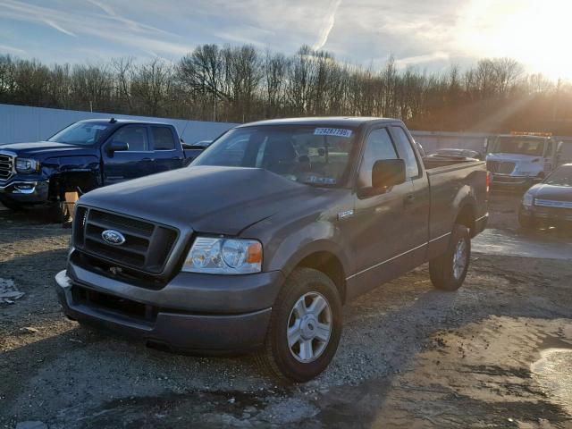 1FTRF12WX5KC57014 - 2005 FORD F150 GRAY photo 2