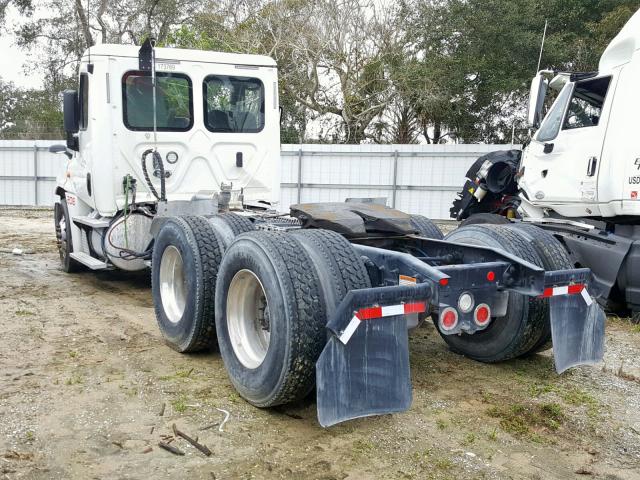 1FUJGEDR9JLJL8246 - 2018 FREIGHTLINER CASCADIA 1 WHITE photo 3