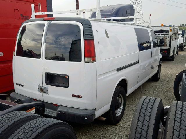 1GTHG39R9X1061692 - 1999 GMC SAVANA G35 WHITE photo 4