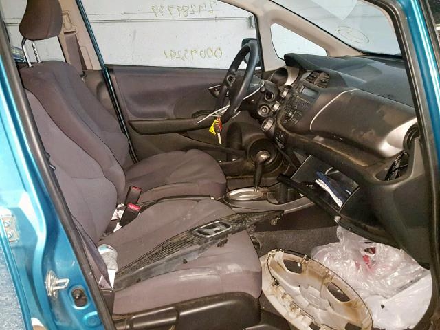 JHMGE8H30DC061848 - 2013 HONDA FIT BLUE photo 5