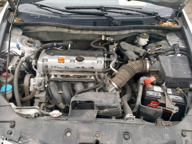 1HGCP2F44BA050445 - 2011 HONDA ACCORD LXP SILVER photo 7