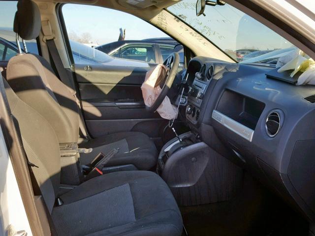 1C4NJDBB4FD332243 - 2015 JEEP COMPASS SP თეთრი ფოტო 5