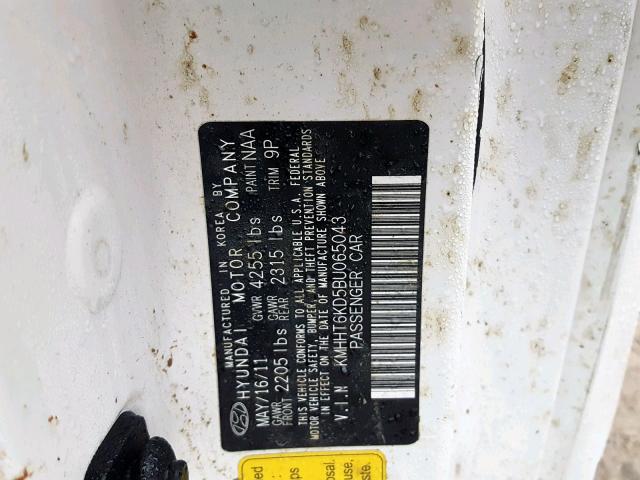 KMHHT6KD5BU065043 - 2011 HYUNDAI GENESIS CO WHITE photo 10