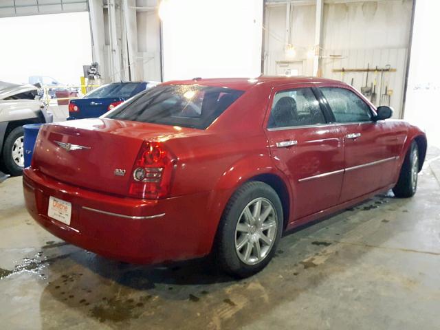 2C3CA5CV1AH134077 - 2010 CHRYSLER 300 TOURIN RED photo 4