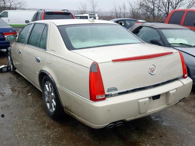 1G6KD5EY2AU133025 - 2010 CADILLAC DTS LUXURY WHITE photo 3