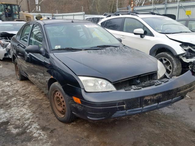 1FAFP34NX6W245462 - 2006 FORD FOCUS ZX4 BLACK photo 1