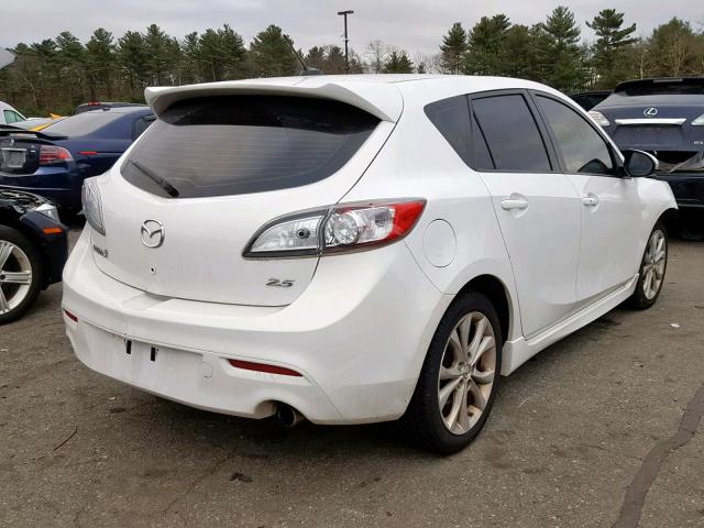 JM1BL1H59A1174098 - 2010 MAZDA 3 S WHITE photo 4