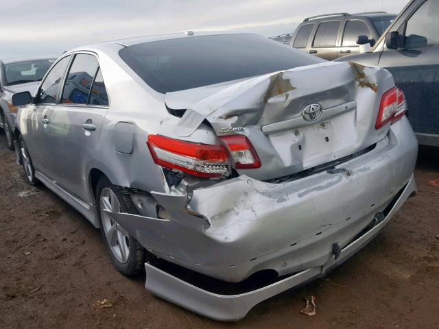 4T1BF3EK1AU018631 - 2010 TOYOTA CAMRY BASE SILVER photo 3