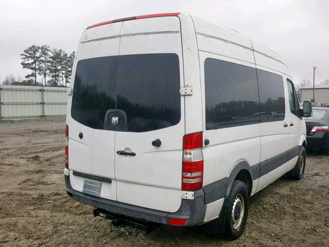 WD8PE745875202309 - 2007 DODGE SPRINTER 2 WHITE photo 4