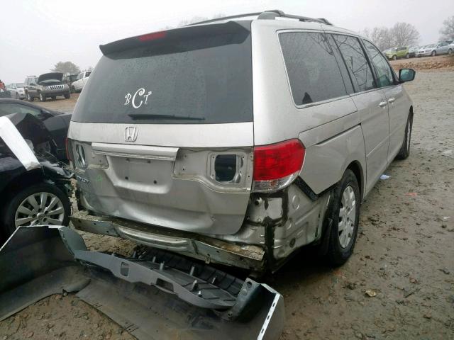 5FNRL38239B045986 - 2009 HONDA ODYSSEY LX SILVER photo 4