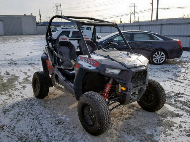 3NSVBE870FF436581 - 2015 POLARIS RZR S 900 RED photo 1