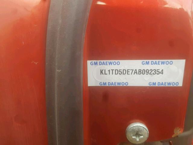 KL1TD5DE7AB092354 - 2010 CHEVROLET AVEO LS RED photo 10