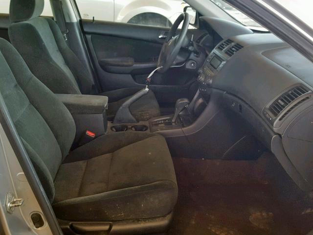 1HGCM56136A116103 - 2006 HONDA ACCORD VAL SILVER photo 5