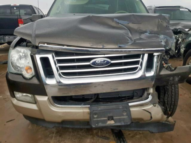 1FMEU64E58UA21333 - 2008 FORD EXPLORER E BROWN photo 7