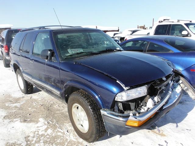 1GNDT13W6Y2103512 - 2000 CHEVROLET BLAZER BLUE photo 1