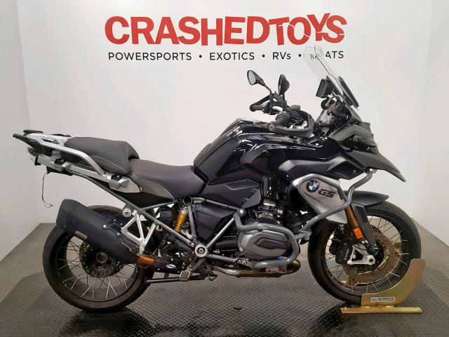 WB10A1102GZ671187 - 2016 BMW R1200 GS BLACK photo 1