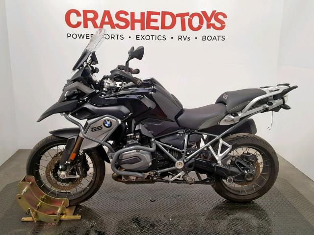 WB10A1102GZ671187 - 2016 BMW R1200 GS BLACK photo 3