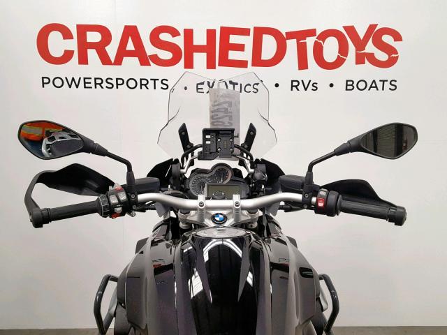 WB10A1102GZ671187 - 2016 BMW R1200 GS BLACK photo 8