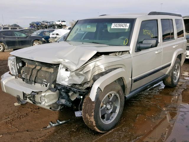 1J8HG48K08C202870 - 2008 JEEP COMMANDER SILVER photo 2