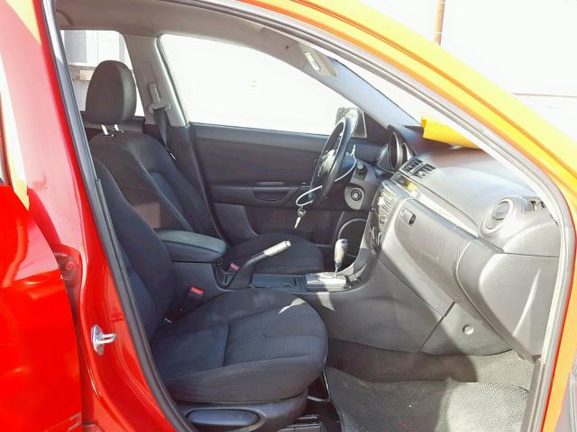 JM1BK143X71646342 - 2007 MAZDA 3 HATCHBAC RED photo 5