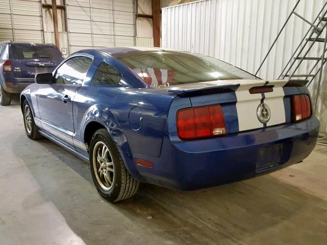 1ZVFT80N275232685 - 2007 FORD MUSTANG BLUE photo 3