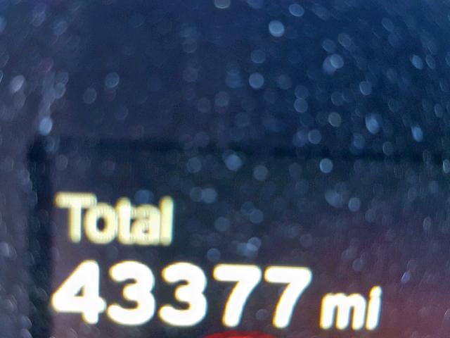 WBY1Z4C59FV500984 - 2015 BMW I3 REX Двокольоровий фото 8