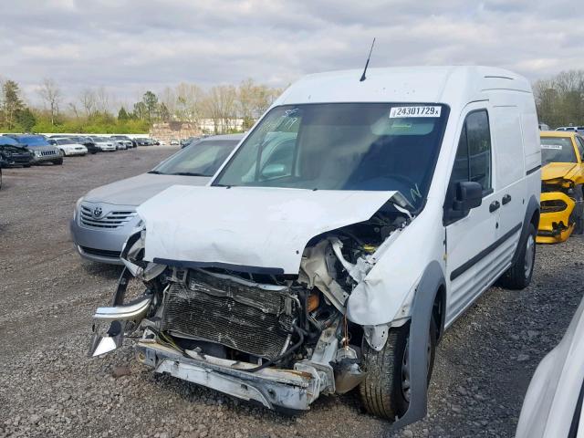 NM0LS7BN4BT043201 - 2011 FORD TRANSIT CO WHITE photo 2