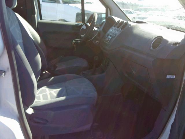 NM0LS7BN4BT043201 - 2011 FORD TRANSIT CO WHITE photo 5