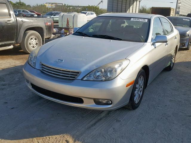 JTHBA30G940008722 - 2004 LEXUS ES 330 SILVER photo 2