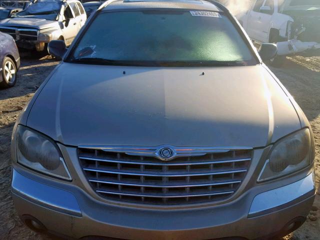 2C8GF68474R302094 - 2004 CHRYSLER PACIFICA GOLD photo 9