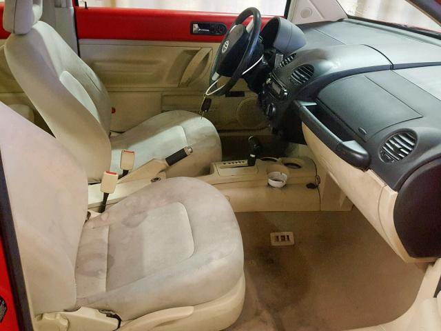 3VWBB61C4WM007082 - 1998 VOLKSWAGEN NEW BEETLE Rot Foto 5