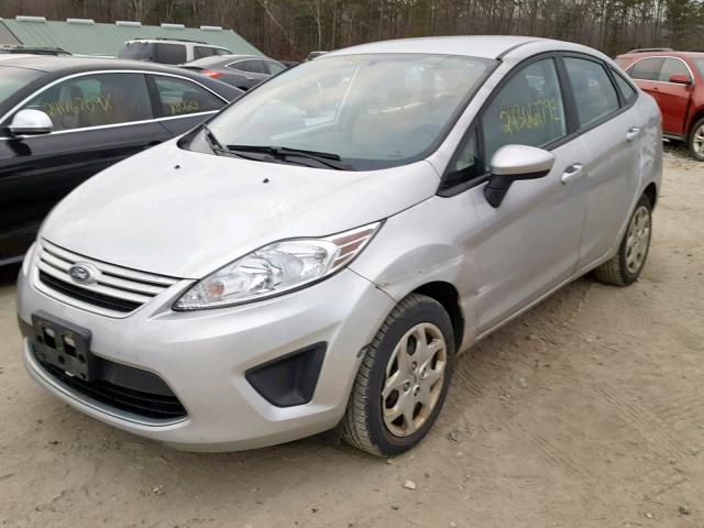 3FADP4AJ5BM238122 - 2011 FORD FIESTA S SILVER photo 2