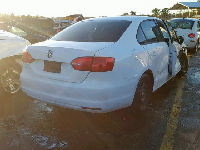 3VW2K7AJ9DM266877 - 2013 VOLKSWAGEN JETTA BASE WHITE photo 4