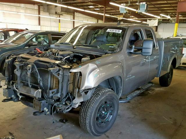 1GTHK39698E186951 - 2008 GMC SIERRA K35 SILVER photo 2