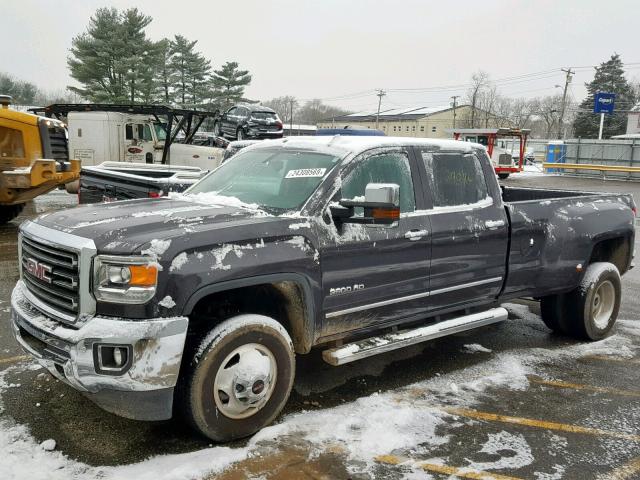 1GT42XC81GF107409 - 2016 GMC SIERRA K35 GRAY photo 2