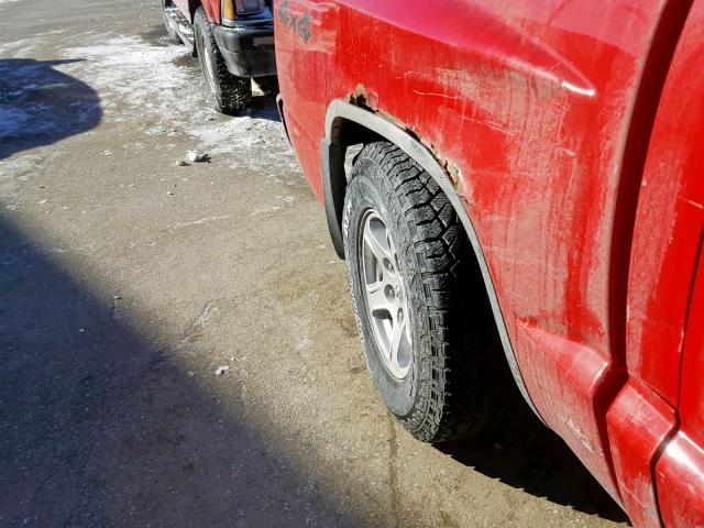 1D7HW48N05S277757 - 2005 DODGE DAKOTA QUA RED photo 9