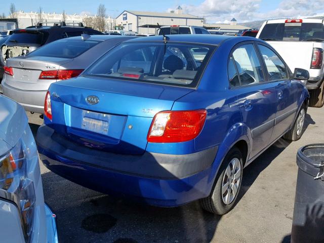 KNADE123766170021 - 2006 KIA RIO BLUE photo 4