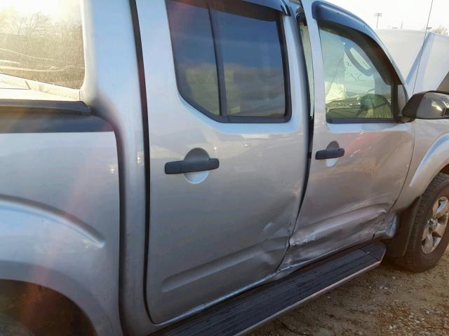 1N6AD0EV5AC447465 - 2010 NISSAN FRONTIER C GRAY photo 9