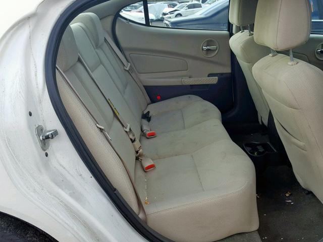 2G2WP522751239305 - 2005 PONTIAC GRAND PRIX WHITE photo 6