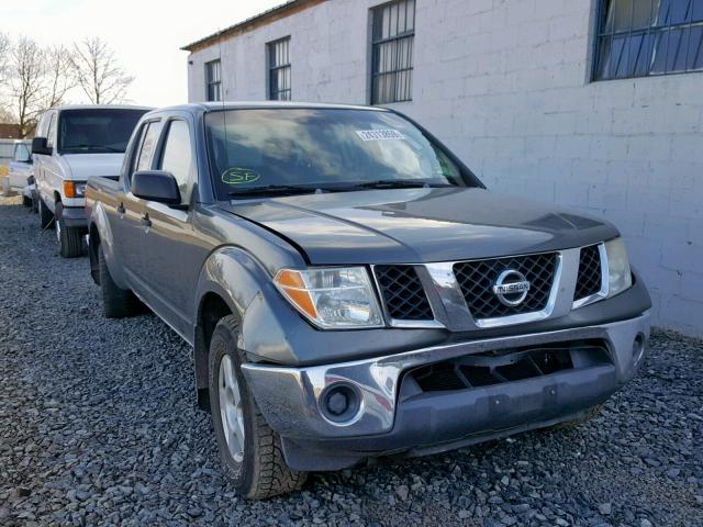 1N6AD09W17C423773 - 2007 NISSAN FRONTIER C GRAY photo 1