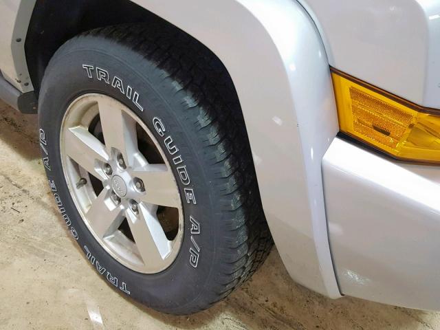 1J8HG48K56C134353 - 2006 JEEP COMMANDER Gümüş foto 9