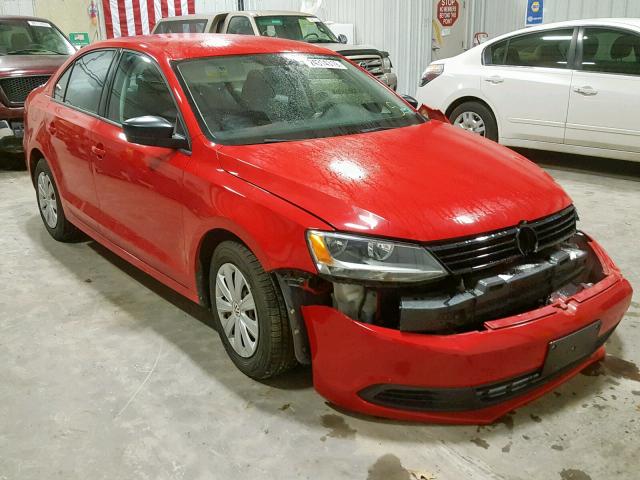 3VW2K7AJXEM375933 - 2014 VOLKSWAGEN JETTA BASE RED photo 1