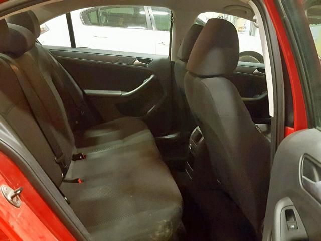 3VW2K7AJXEM375933 - 2014 VOLKSWAGEN JETTA BASE RED photo 6