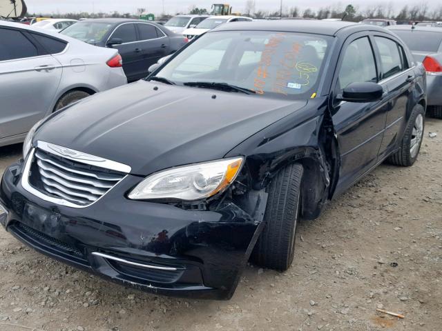 1C3CCBABXDN588566 - 2013 CHRYSLER 200 LX BLACK photo 2