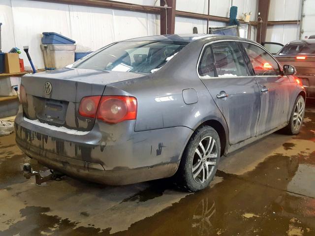 3VWST71K56M830873 - 2006 VOLKSWAGEN JETTA TDI GRAY photo 4